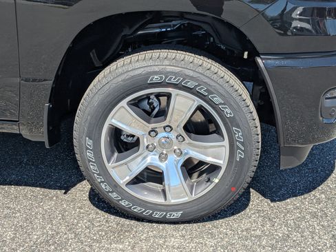 New 2026 RAM 1500 Express image 10