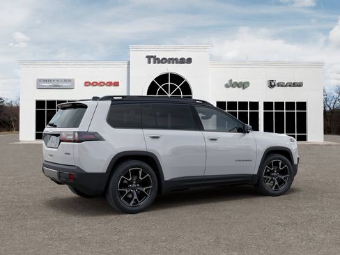 New 2026 Jeep Cherokee Overland w/ Advanced Pro Tech Group AWD/4WD image 4