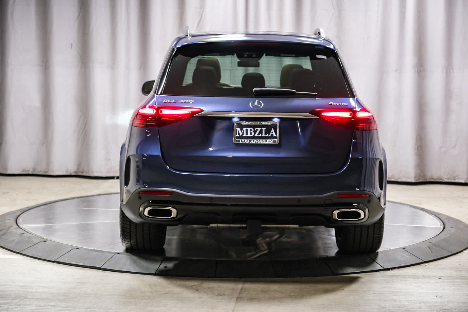Used 2026 Mercedes-Benz GLE 450 4MATIC image 3