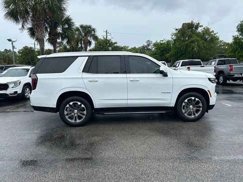 Used 2025 Chevrolet Tahoe LS RWD image 8