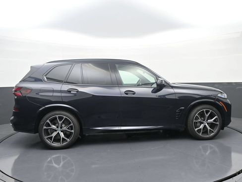 New 2026 BMW X5 xDrive50e w/ M Sport Package AWD/4WD image 8