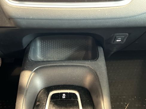 Used 2025 Toyota Corolla LE FWD image 16