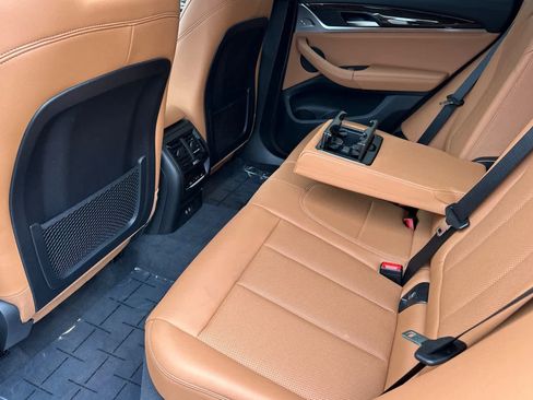 Used 2024 BMW X3 xDrive30i w/ Premium Package w/ZPA image 4