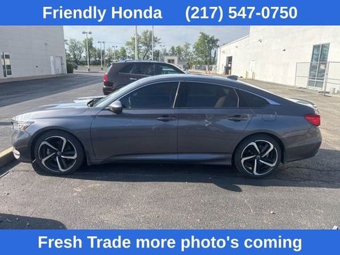 Used 2019 Honda Accord Sport image 2