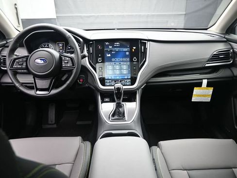 New 2025 Subaru Outback Onyx Edition w/ Popular Package #2 AWD/4WD image 9