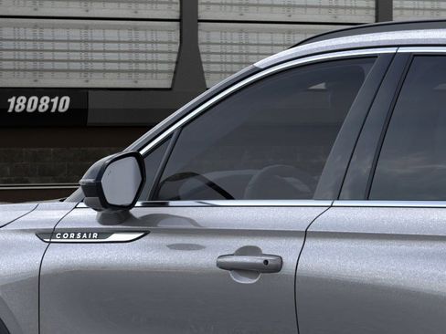 New 2026 Lincoln Corsair Premiere image 20