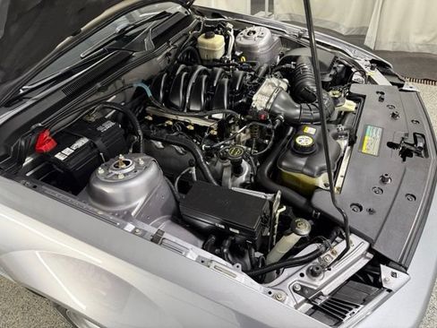 Used 2007 Ford Mustang GT RWD image 26
