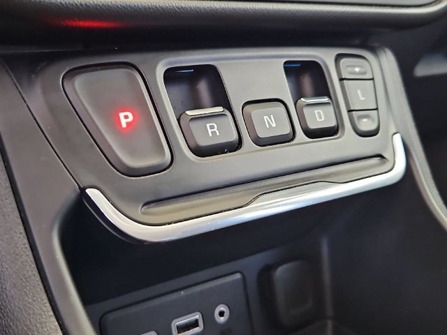 Used 2021 GMC Terrain SLE FWD image 15