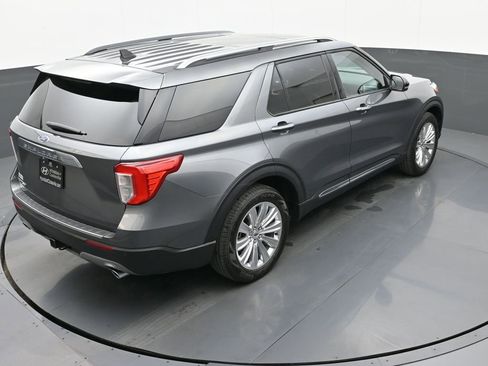 Used 2022 Ford Explorer Limited w/ Limited Technology Package image 40