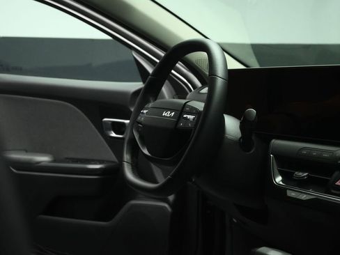 Certified 2025 Kia K4 EX FWD image 62