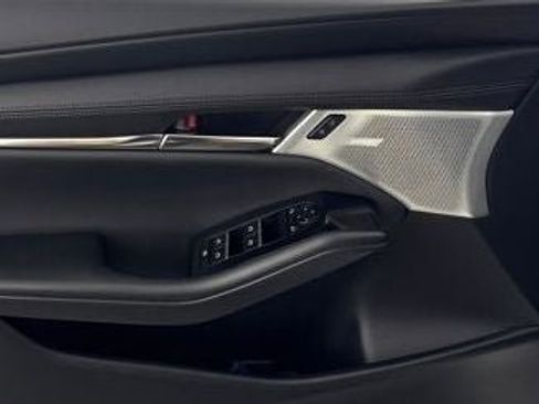 New 2026 MAZDA MAZDA3 2.5 S Hatchback w/ Premium Pkg FWD image 17