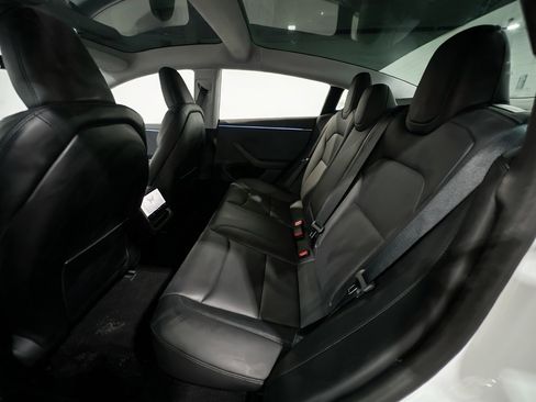Used 2024 Tesla Model 3 Long Range AWD/4WD image 17