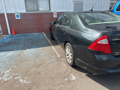 Used 2010 Ford Fusion SEL FWD image 5