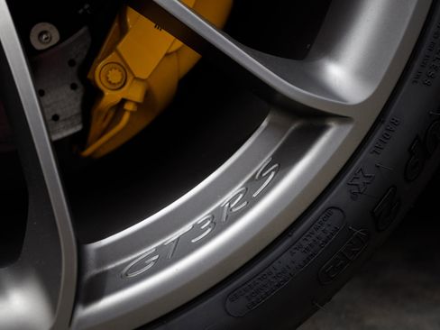 Used 2019 Porsche 911 GT3 RS image 15