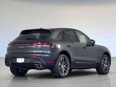 Certified 2026 Porsche Macan S AWD/4WD image 8
