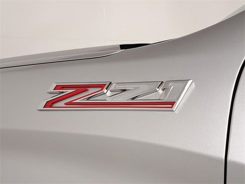 Used 2019 Chevrolet Silverado 1500 LT Trail Boss image 9