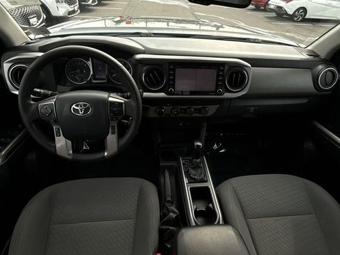 Used 2020 Toyota Tacoma SR5 image 22