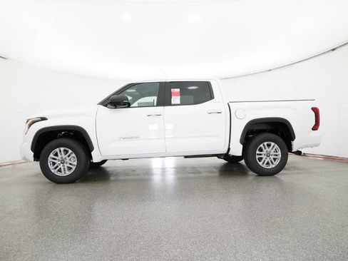 New 2026 Toyota Tundra SR5 image 16