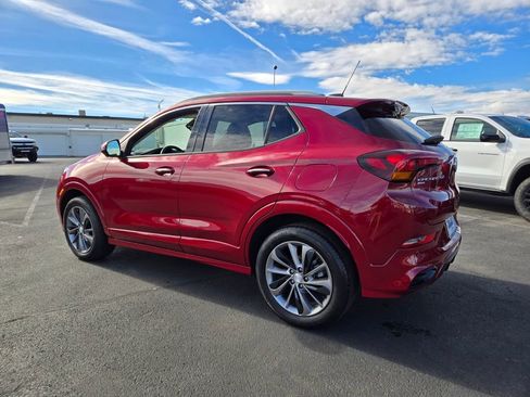 Used 2020 Buick Encore GX Essence w/ Advanced Technology Package image 4