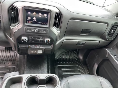 Used 2022 GMC Sierra 1500 Pro w/ Sierra Value Package image 11