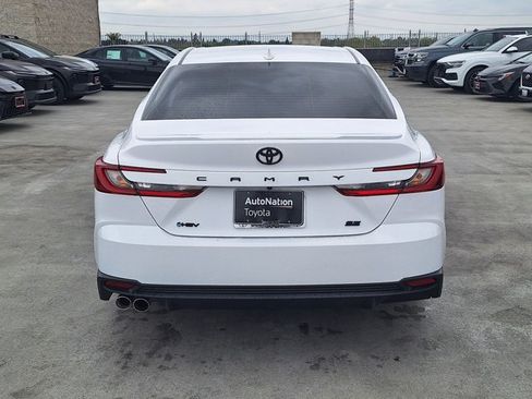 Used 2026 Toyota Camry SE FWD image 6
