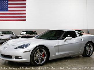 Used 2009 Chevrolet Corvette Coupe w/ Preferred Equipment Group RWD video 1