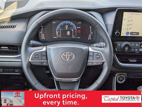 Certified 2026 Toyota Grand Highlander XLE image 17