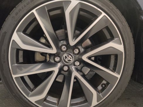 Used 2021 Toyota Corolla SE FWD image 31