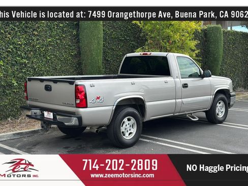 Used 2004 Chevrolet Silverado 1500 LS w/ Light Duty Power Package AWD/4WD image 7