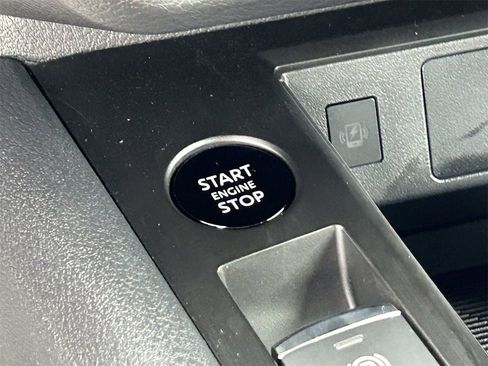 New 2026 Nissan Kicks SV FWD image 27