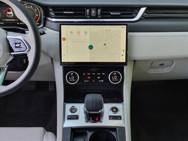 New 2026 Jaguar F-PACE R-Dynamic S AWD/4WD image 11