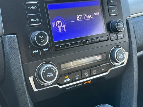 Used 2017 Honda Civic LX image 27