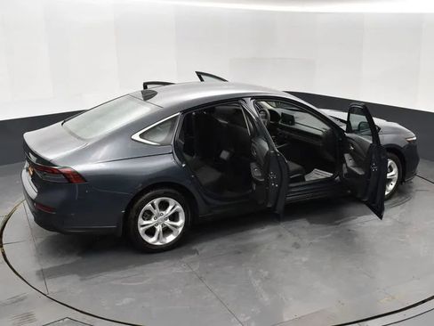 Used 2024 Honda Accord LX image 6