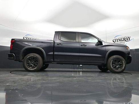 Used 2022 Chevrolet Silverado 1500 ZR2 w/ Technology Package image 24