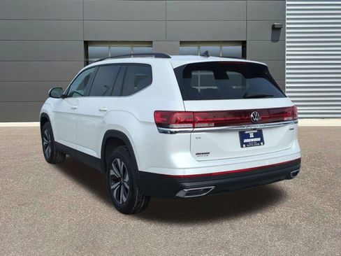 New 2026 Volkswagen Atlas SE image 5