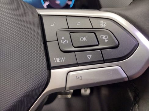 New 2026 Volkswagen Atlas Cross Sport SEL R-Line image 28