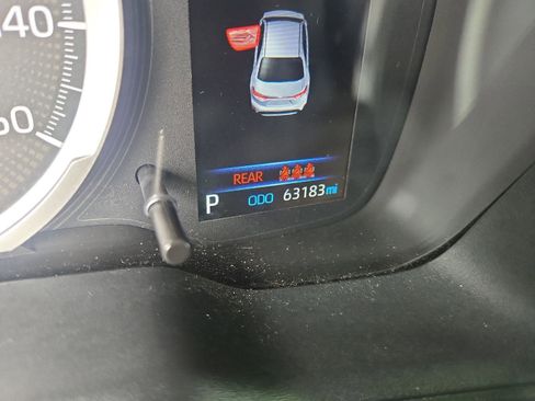 Used 2022 Toyota Corolla LE image 18