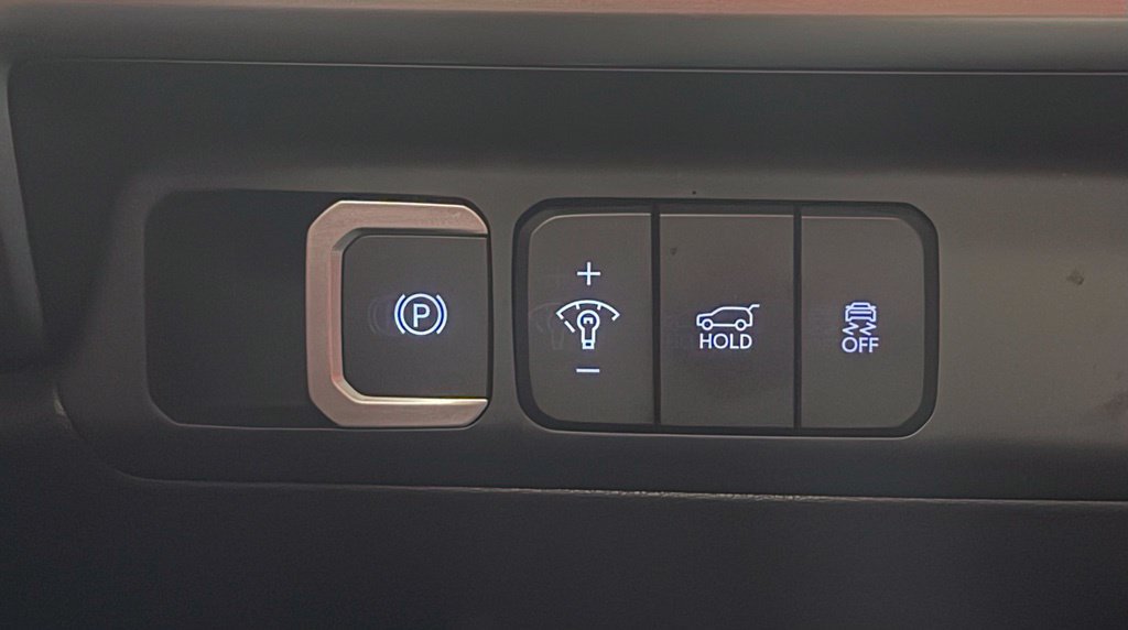 Certified 2024 Hyundai Santa Fe SE FWD image 14