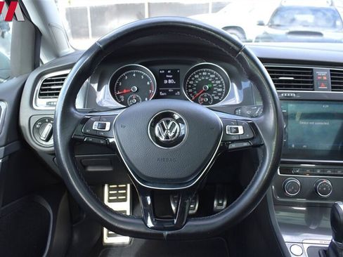 Used 2018 Volkswagen Golf Alltrack SE AWD/4WD image 14
