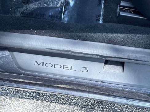 Used 2024 Tesla Model 3 Standard Range RWD image 10