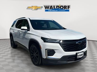 Used 2023 Chevrolet Traverse RS