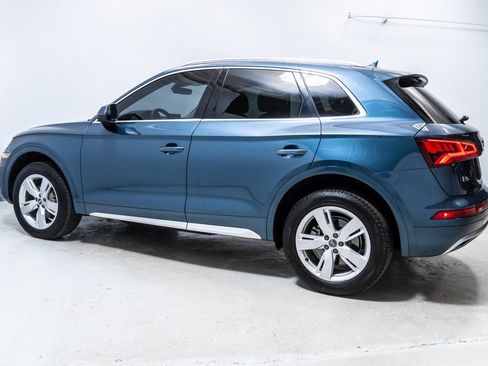 Used 2018 Audi Q5 2.0T Premium Plus w/ Premium Plus Package image 2