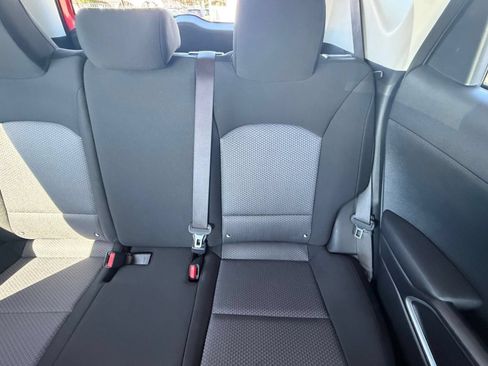 Used 2025 Kia Soul LX w/ LX Technology Package FWD image 35