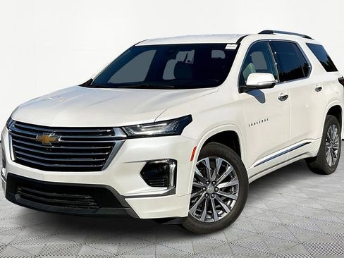 Used 2023 Chevrolet Traverse Premier w/ LPO, Floor Liner Package image 1