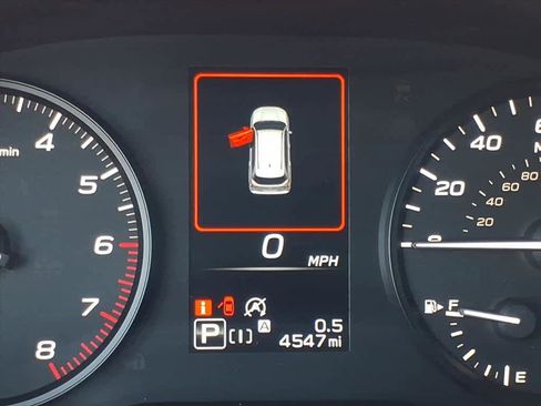 Certified 2025 Subaru Forester image 31