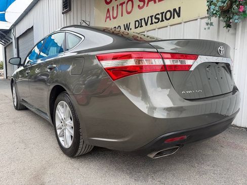 Used 2014 Toyota Avalon XLE Premium FWD image 9