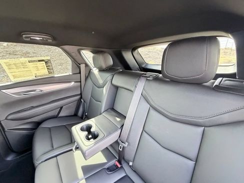 Used 2023 Cadillac XT5 Luxury FWD image 24