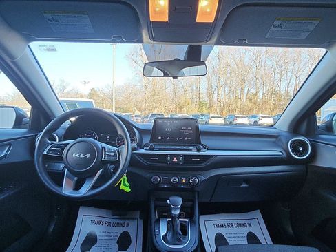 Used 2022 Kia Forte LXS image 24
