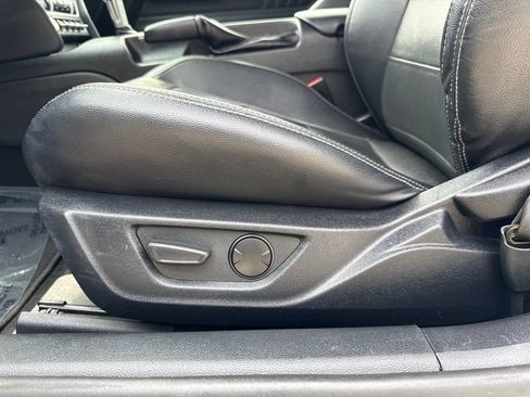Used 2020 Ford Mustang Premium RWD image 21