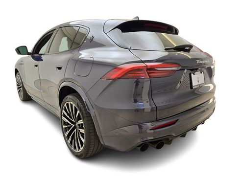New 2025 Maserati Grecale Modena image 10